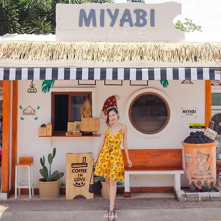 Miyabi Koh Larn & Lisaa Koh Larn Villa Bagian luar foto