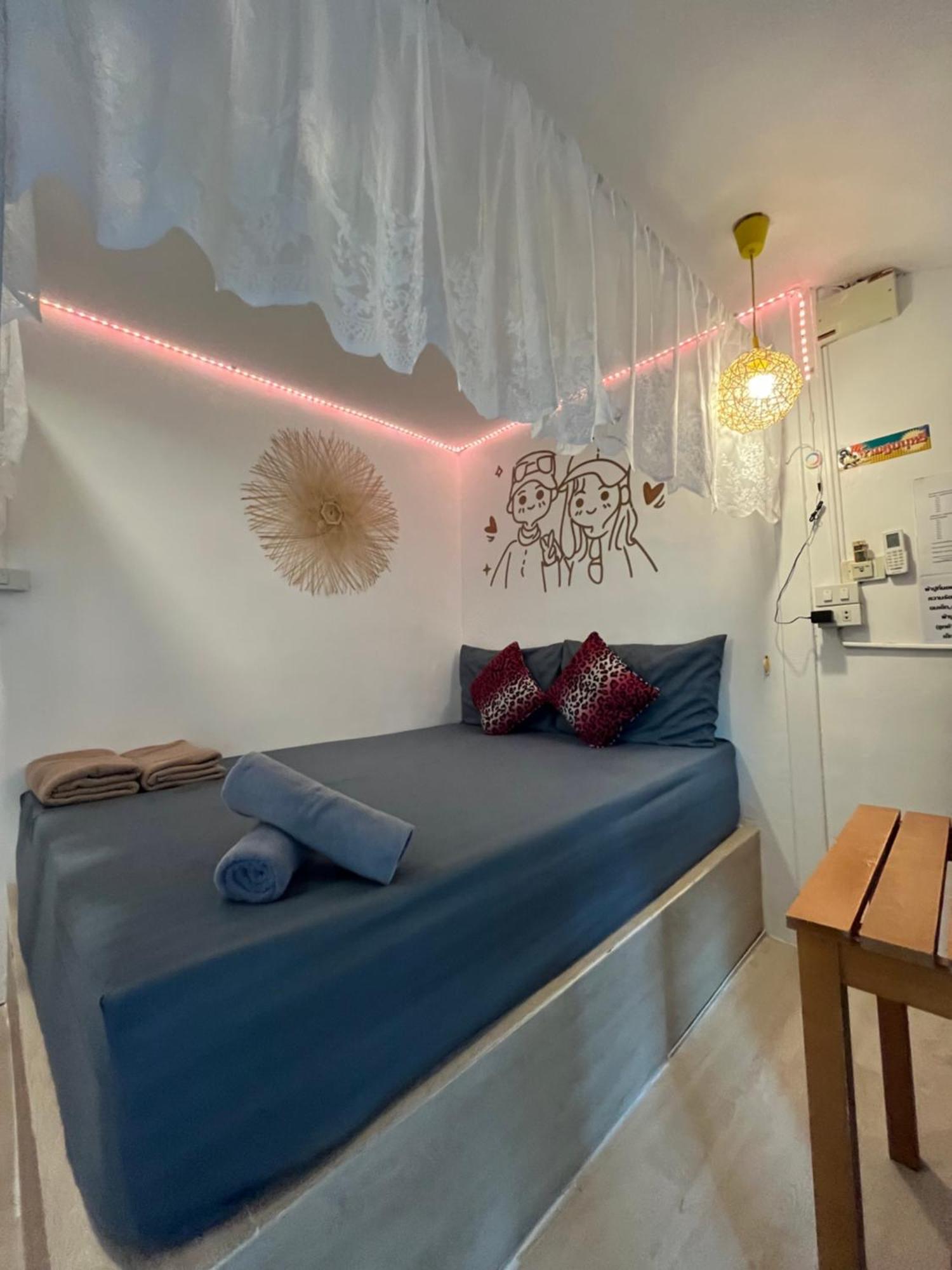 Miyabi Koh Larn & Lisaa Koh Larn Villa Bagian luar foto